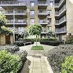 Palm House Apartments