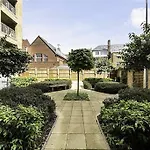 Palm House Apartments